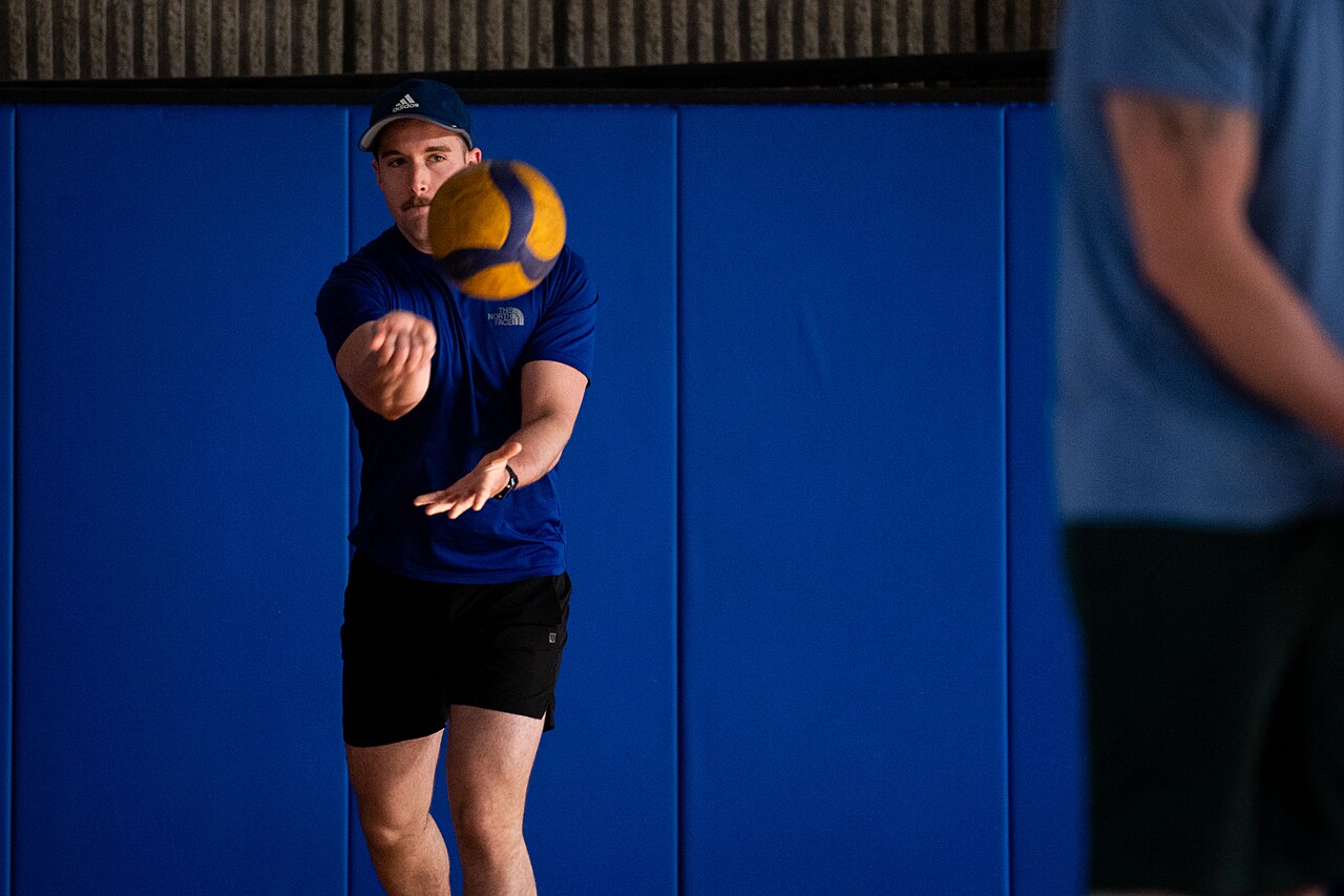 Recreational vs Competitive Pickleball: What You Need to Know