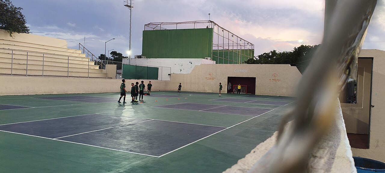 Winter Play: Essential Tips for Playing Pickleball in Cold Weather