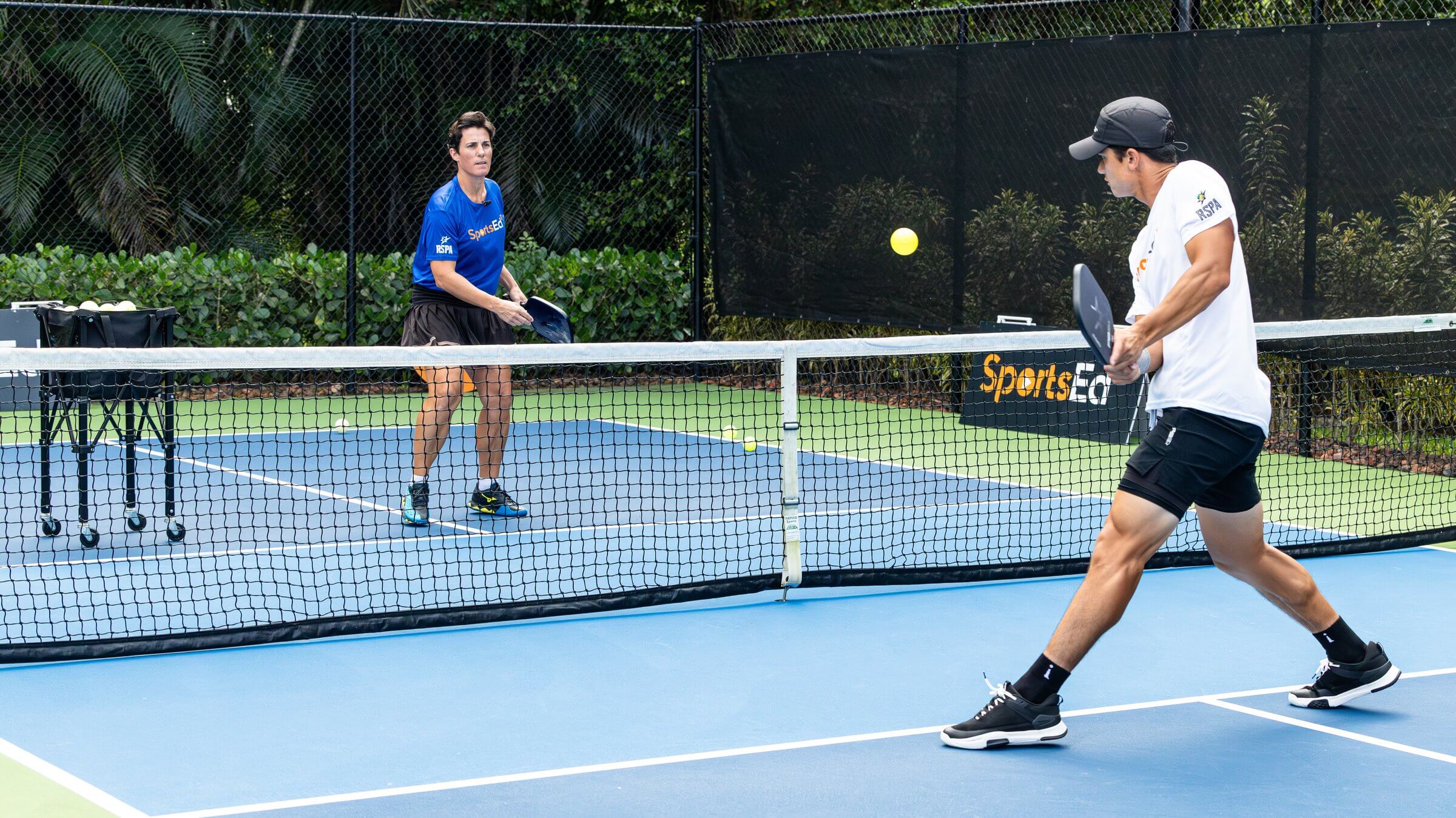 Tips for Reading Your Opponent in Pickleball